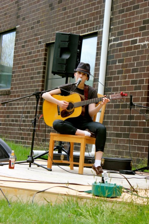 Melissa Ahern playing 4/20 show in the Old Quad